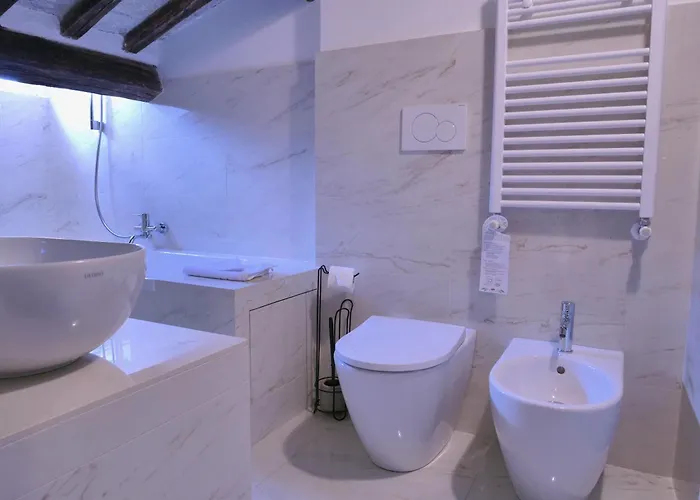 Bed & Breakfast Helmirage Trevi 3*